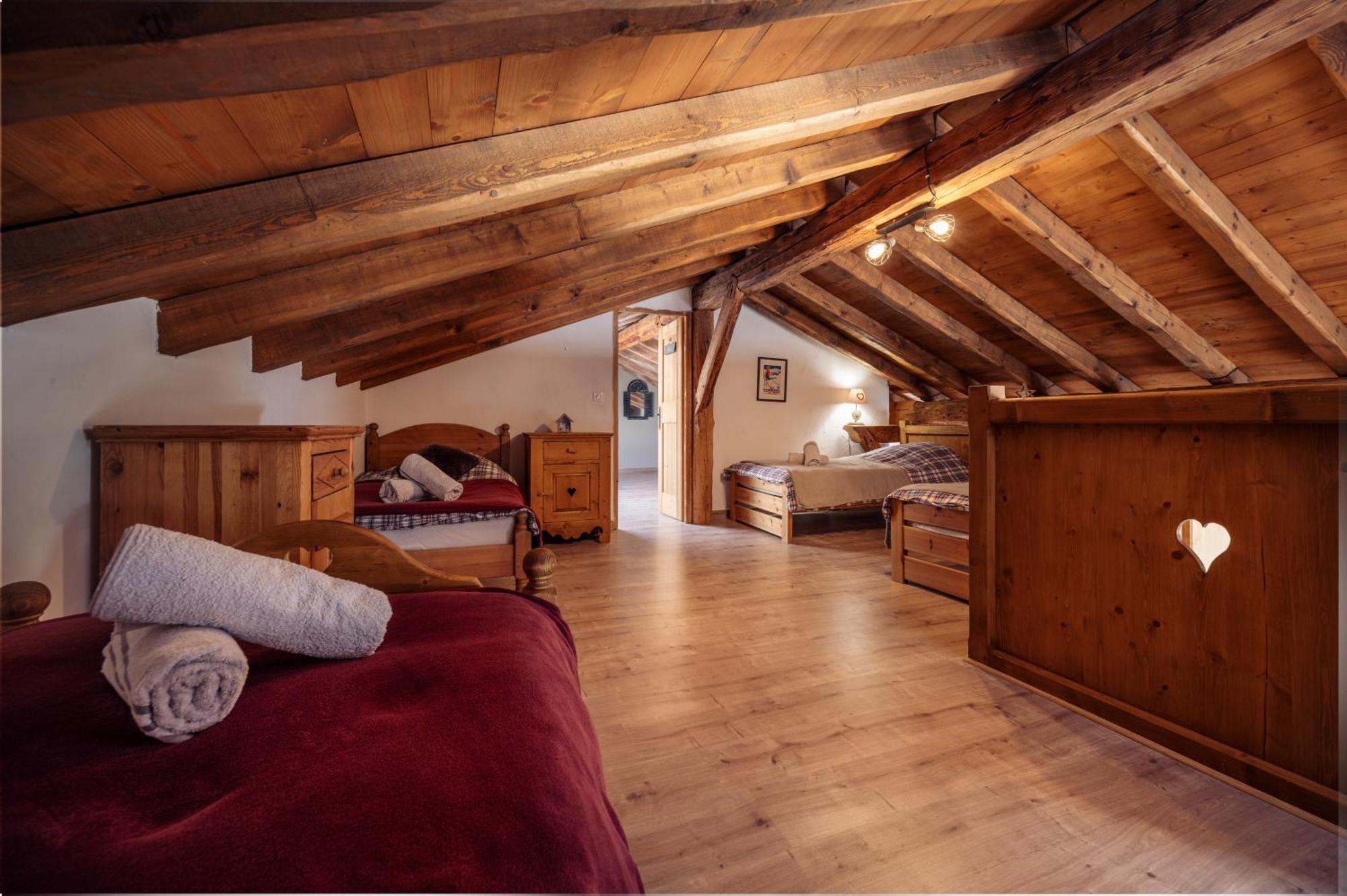 La Maison Des Cerries Hautecour  Dış mekan fotoğraf